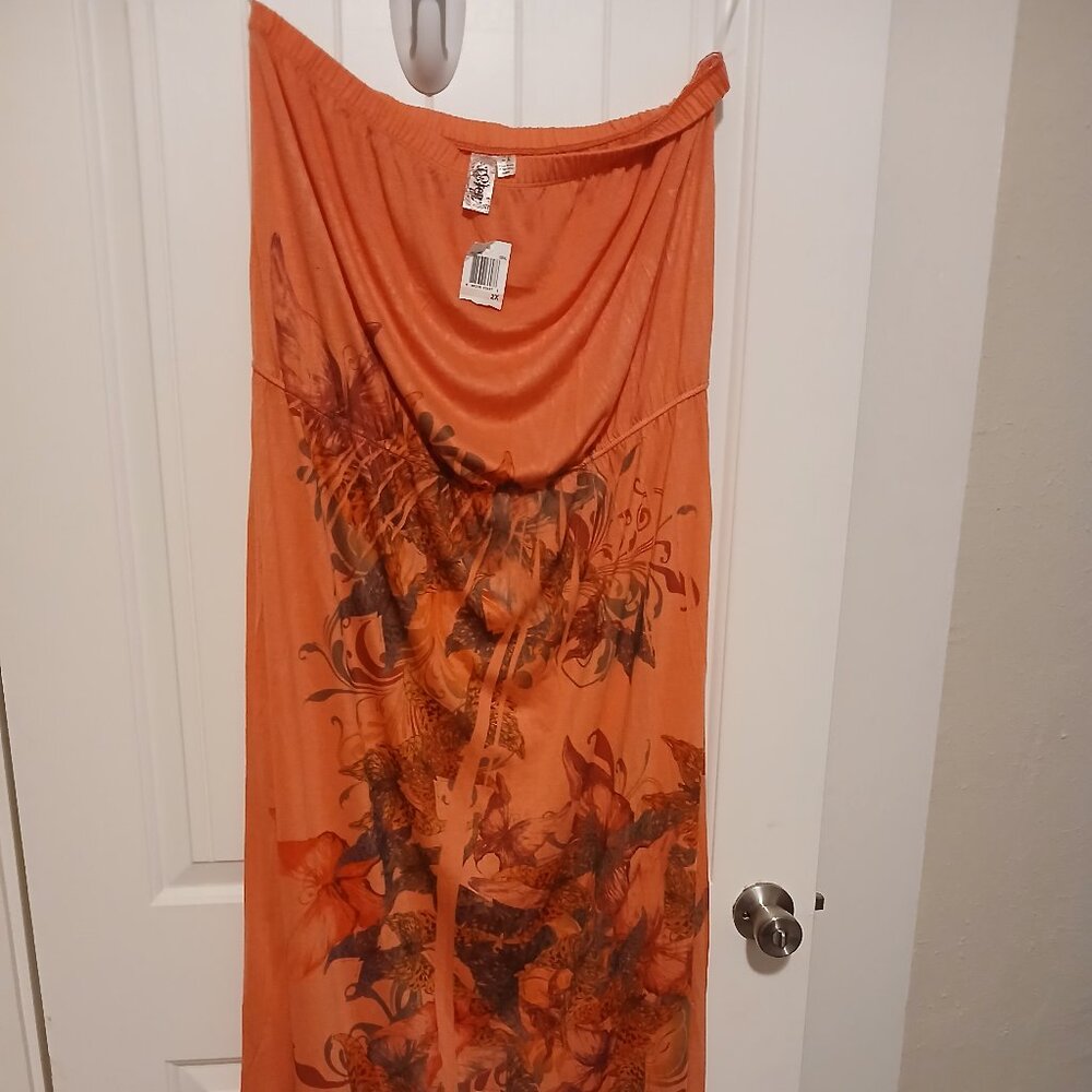 L8TER brand women's strapless dress